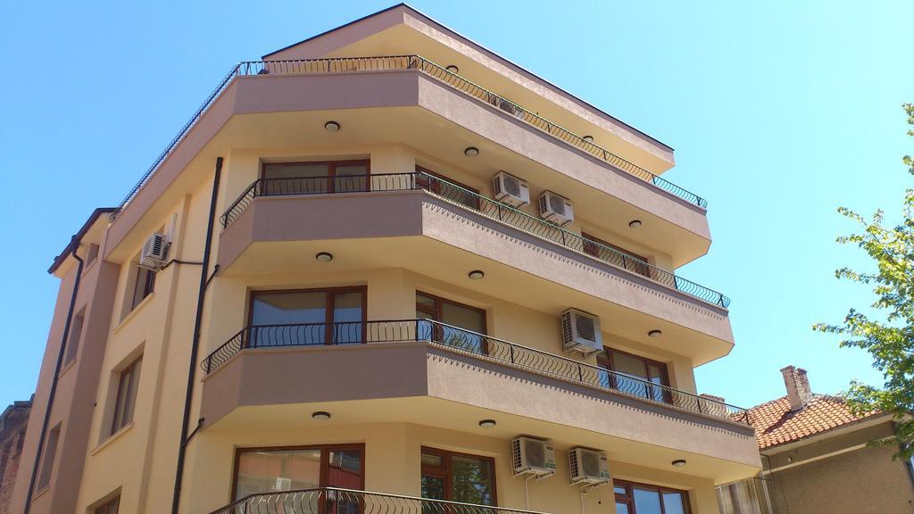 Stamatovi Family Hotel Pomorie Exterior foto